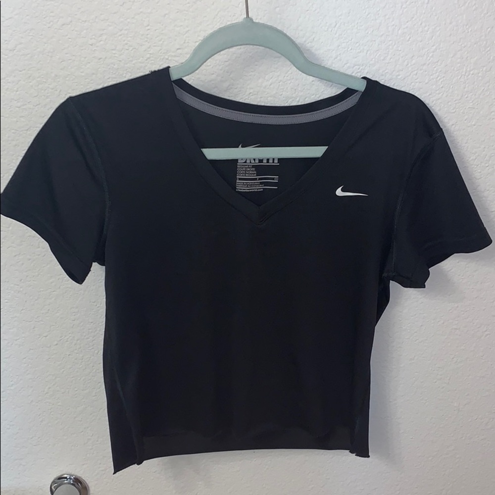 nike t shirt